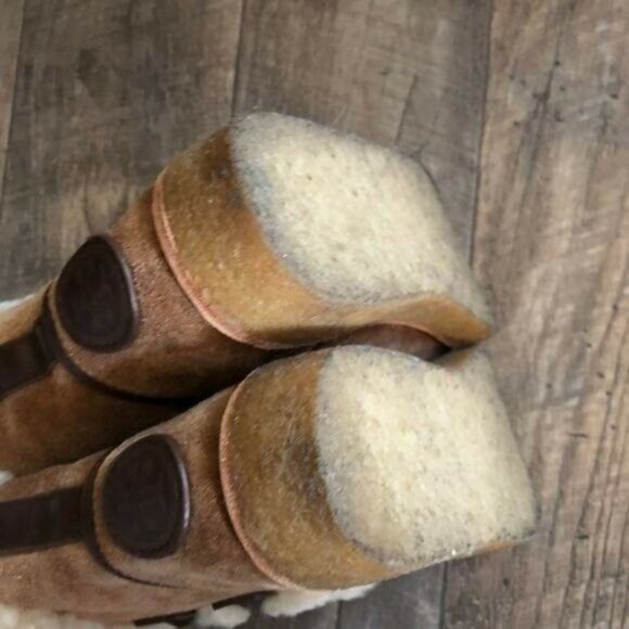 Tory Burch sheepskin lampskin booties - Picture 4 of 4